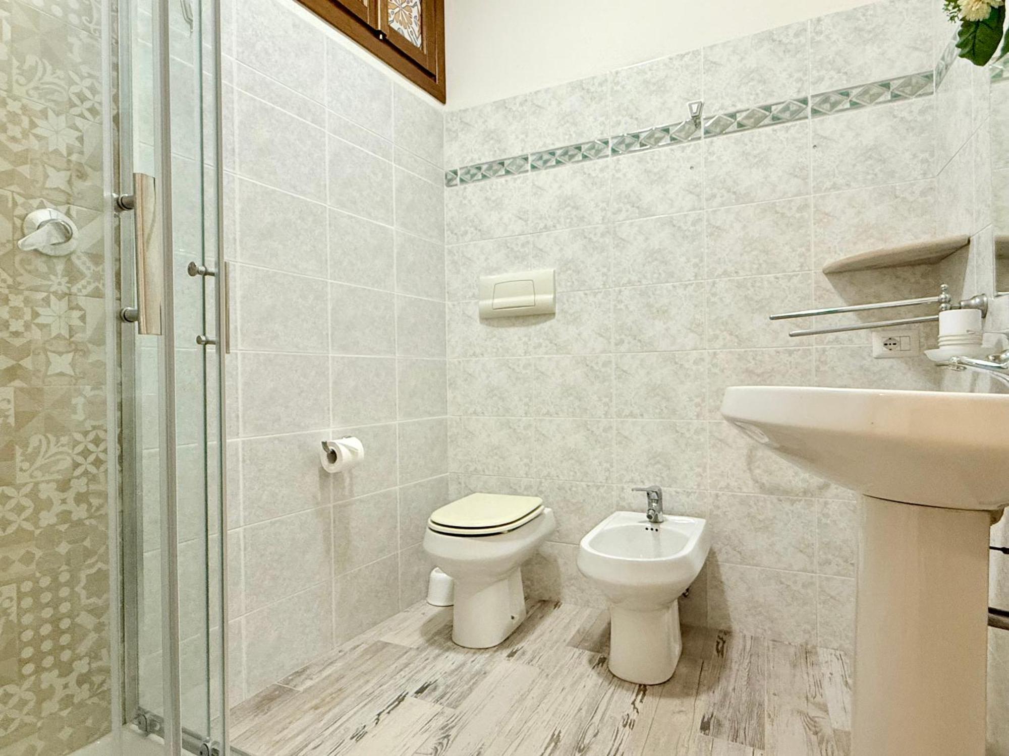 Dommos - Domosola Apartment Орозей Екстер'єр фото